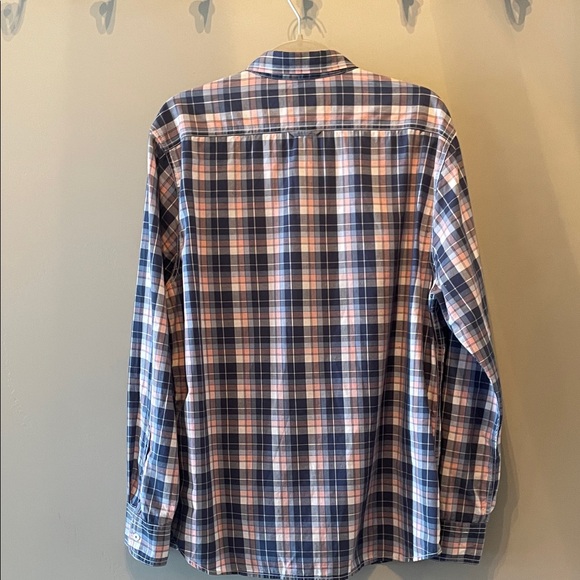 Men’s Flag & Anthem Plaid Button Down Shirt in Size Large - Picture 7 of 8